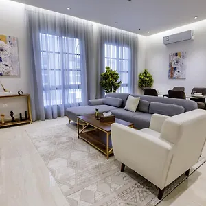 Nuzul R105 - Elegant Furnished شقة